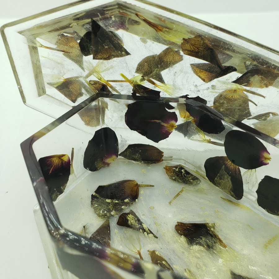 Coffin Box : Roses and Gold