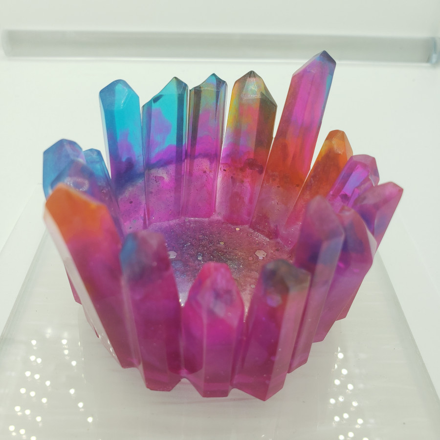 Crystal Dice Jail: 60's sci-fi crystal - Image 2